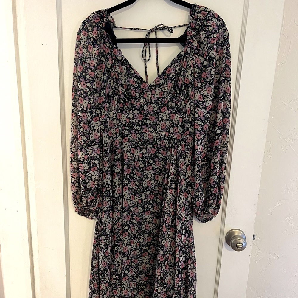 ASTR the Label midi dress